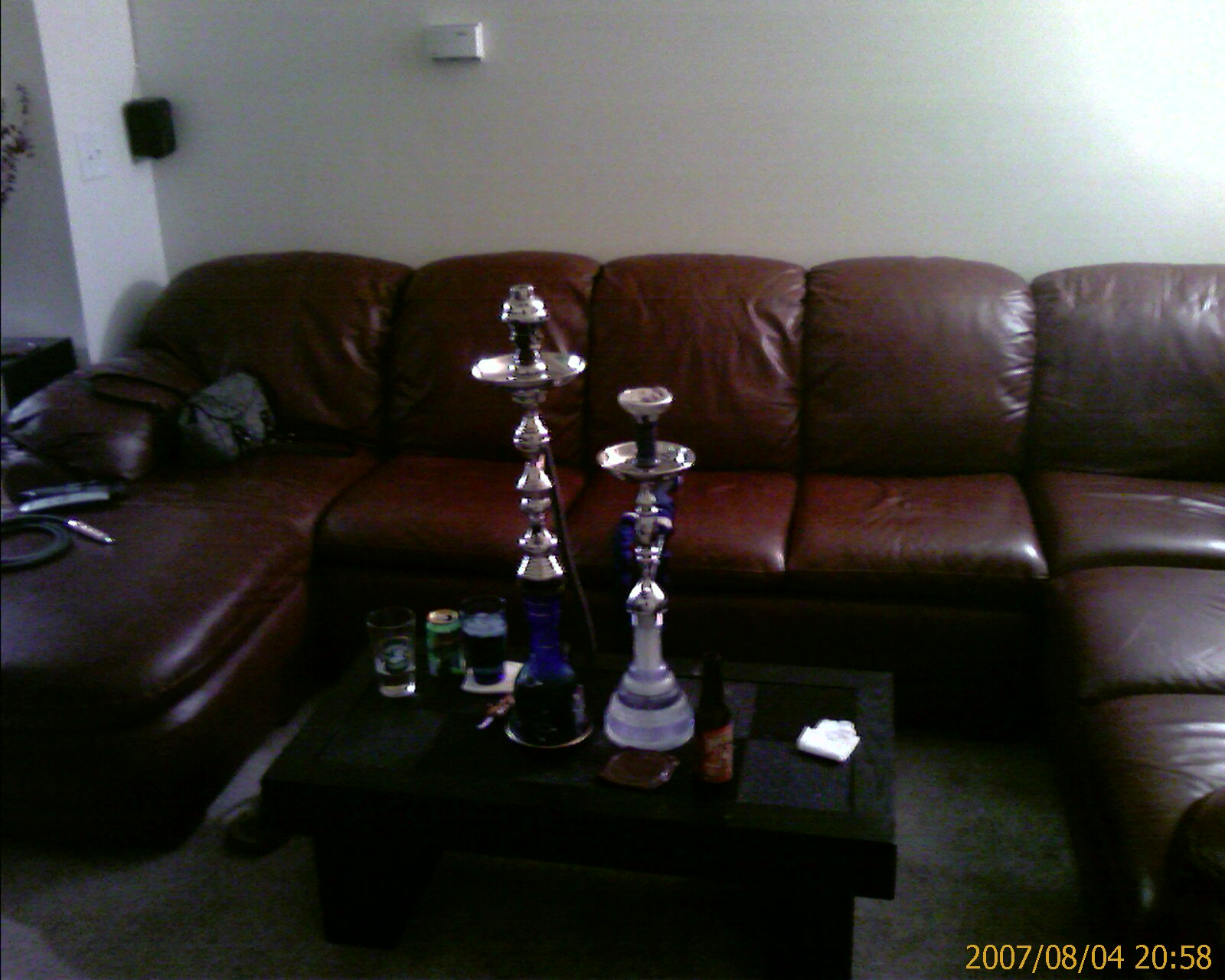 the living room hookah